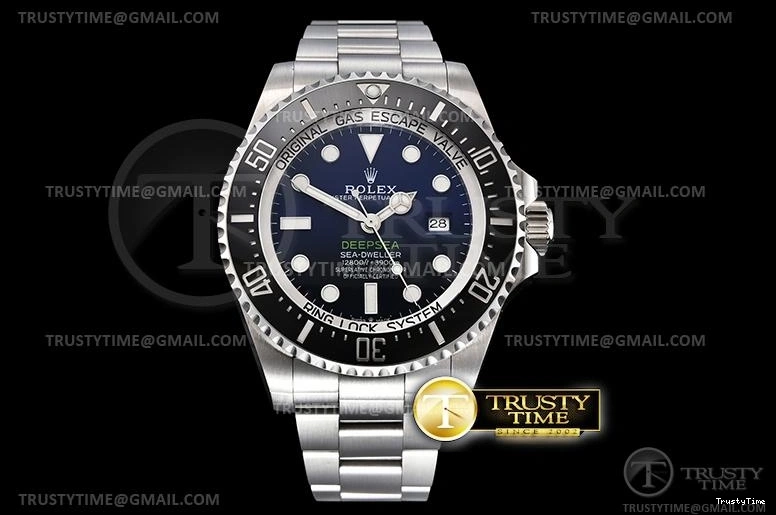 1114 ROLSD097A – Deep Sea Dweller Packable 1017